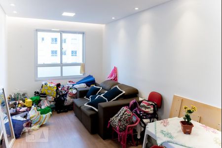 Sala de apartamento para alugar com 2 quartos, 46m² em Itaquera, São Paulo