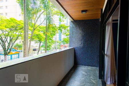 Apartamento à venda com 270m², 4 quartos e 3 vagas Apartamento à venda com 270m², 4 quartos e 3 vagasVaranda da Sala