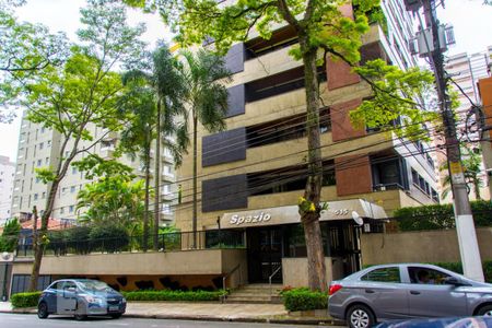 Apartamento à venda com 270m², 4 quartos e 3 vagas Apartamento à venda com 270m², 4 quartos e 3 vagasFachada