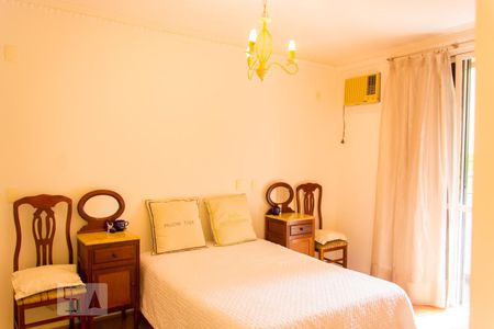 Apartamento à venda com 270m², 4 quartos e 3 vagas Apartamento à venda com 270m², 4 quartos e 3 vagasQuarto 3