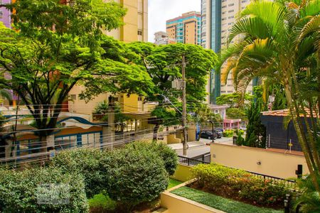 Apartamento à venda com 270m², 4 quartos e 3 vagas Apartamento à venda com 270m², 4 quartos e 3 vagasVista do Quarto 3