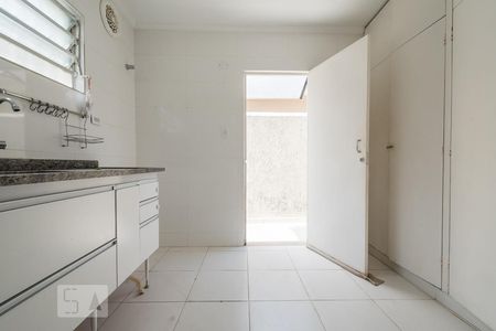 Cozinha de casa para alugar com 3 quartos, 190m² em Brooklin Paulista, São Paulo