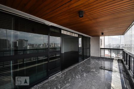 Varanda de apartamento para alugar com 4 quartos, 300m² em Pinheiros, São Paulo