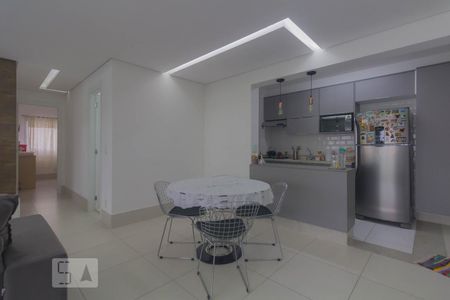 Sala de apartamento para alugar com 2 quartos, 92m² em Jardim Dom Bosco, São Paulo