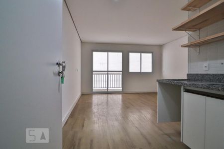 Sala/Cozinha de kitnet/studio para alugar com 1 quarto, 30m² em Centro, São Paulo