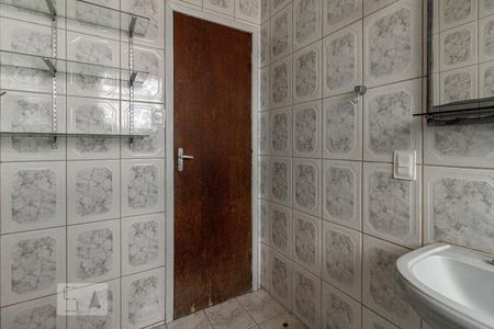 Banheiro de apartamento à venda com 3 quartos, 90m² em Santa Tereza, Belo Horizonte