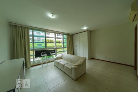 Sala de kitnet/studio para alugar com 1 quarto, 39m² em Setor Sudoeste, Brasília