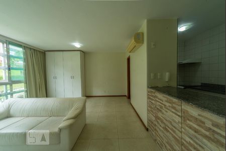 Sala de kitnet/studio para alugar com 1 quarto, 39m² em Setor Sudoeste, Brasília