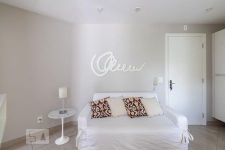 Sala de apartamento para alugar com 1 quarto, 35m² em Vila Nova Conceição, São Paulo