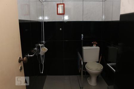 Banheiro 2 de casa à venda com 3 quartos, 160m² em Jardim Panorama (zona Leste), São Paulo