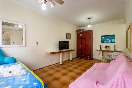 Sala e quarto de kitnet/studio para alugar com 1 quarto, 31m² em Gonzaga, Santos