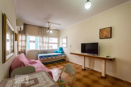 Sala e quarto de kitnet/studio para alugar com 1 quarto, 31m² em Gonzaga, Santos