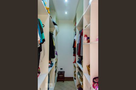 Closet do Quarto 1 de casa à venda com 3 quartos, 170m² em Vila Francisco Matarazzo, Santo André