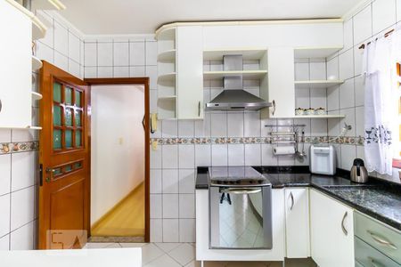 Casa à venda com 125m², 3 quartos e 4 vagas Casa à venda com 125m², 3 quartos e 4 vagasCozinha