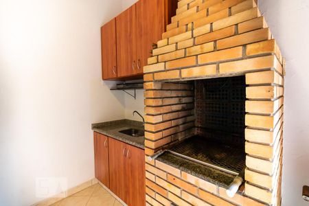 Casa à venda com 125m², 3 quartos e 4 vagas Casa à venda com 125m², 3 quartos e 4 vagasChurrasqueira