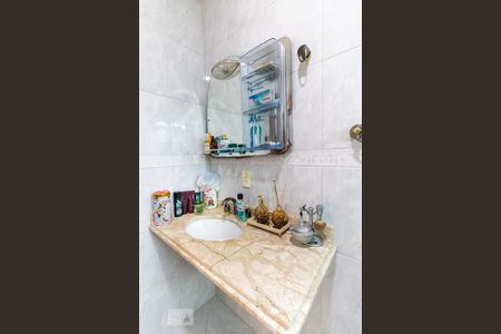 Casa à venda com 125m², 3 quartos e 4 vagas Casa à venda com 125m², 3 quartos e 4 vagasBanheiro da Suíte 1