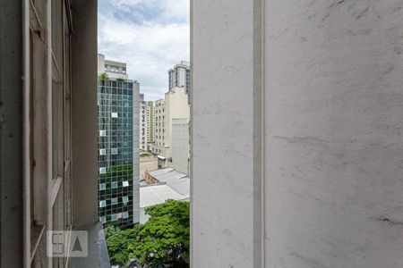 Vista da Sala de apartamento para alugar com 2 quartos, 70m² em Centro, Belo Horizonte
