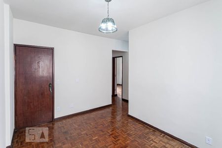 Sala de apartamento para alugar com 2 quartos, 70m² em Centro, Belo Horizonte