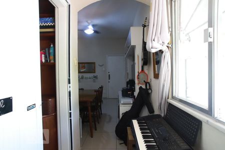 Sala de apartamento à venda com 2 quartos, 63m² em Grajau, Rio de Janeiro