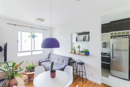 Sala de apartamento para alugar com 2 quartos, 44m² em Vila Venditti, Guarulhos