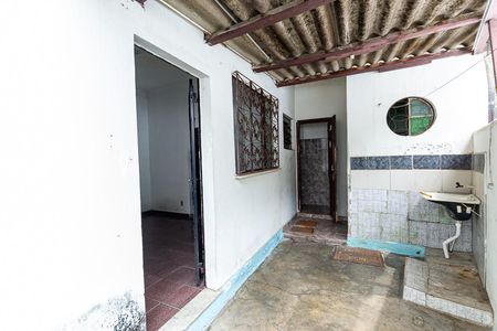 Entrada de casa para alugar com 1 quarto, 50m² em Barreto, Niterói