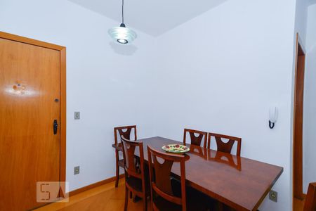 Sala de apartamento para alugar com 3 quartos, 80m² em Santa Branca, Belo Horizonte