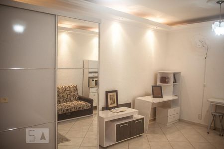 Sala/Quarto de apartamento para alugar com 1 quarto, 30m² em Vila Buarque, São Paulo