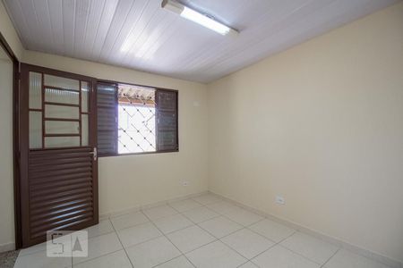 Quarto 2 de casa para alugar com 5 quartos, 210m² em Chácara Califórnia, São Paulo