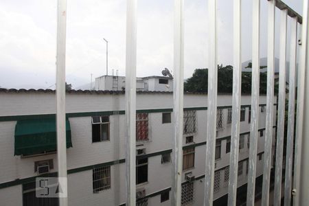 Vista do Quarto 1 de apartamento para alugar com 2 quartos, 54m² em Taquara, Rio de Janeiro