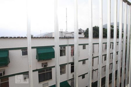 Vista da Sala de apartamento para alugar com 2 quartos, 54m² em Taquara, Rio de Janeiro