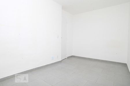 Quarto 1 de apartamento para alugar com 2 quartos, 54m² em Taquara, Rio de Janeiro