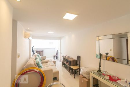 Sala de apartamento para alugar com 3 quartos, 80m² em Recreio dos Bandeirantes, Rio de Janeiro