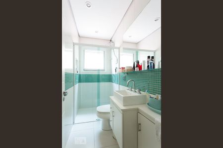 Banheiro da Suíte 1 de casa à venda com 2 quartos, 120m² em Educandário, São Paulo