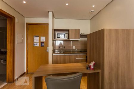 Sala e cozinha de apartamento para alugar com 1 quarto, 38m² em Praia de Belas, Porto Alegre