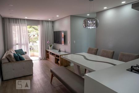 Sala de apartamento à venda com 3 quartos, 65m² em Alto de Pinheiros, São Paulo
