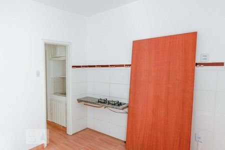 Sala/Cozinha de apartamento para alugar com 1 quarto, 33m² em Centro Histórico, Porto Alegre