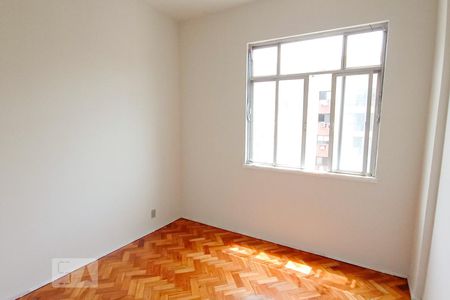 Quarto 2 de apartamento para alugar com 3 quartos, 90m² em Botafogo, Rio de Janeiro