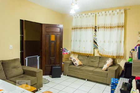 Sala de casa à venda com 4 quartos, 150m² em Parque Novo Oratório, Santo André