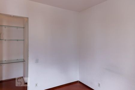 Quarto 2 de apartamento para alugar com 2 quartos, 50m² em Vila Guarani (z Sul), São Paulo