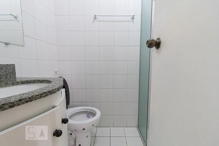 Banheiro de apartamento à venda com 2 quartos, 70m² em Bela Vista, São Paulo