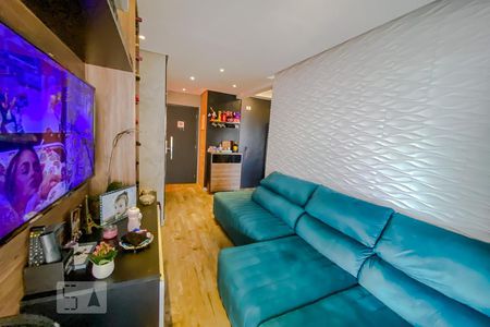 Sala de apartamento para alugar com 3 quartos, 67m² em Jardim Piqueroby, São Paulo