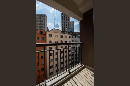 Varanda da sala  de apartamento para alugar com 1 quarto, 38m² em Liberdade, São Paulo