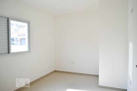 Quarto 1  VIsta Lateral Direita  de casa para alugar com 2 quartos, 70m² em Jardim Penha, São Paulo