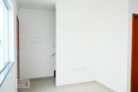 Sala Entrada de casa para alugar com 2 quartos, 70m² em Jardim Penha, São Paulo