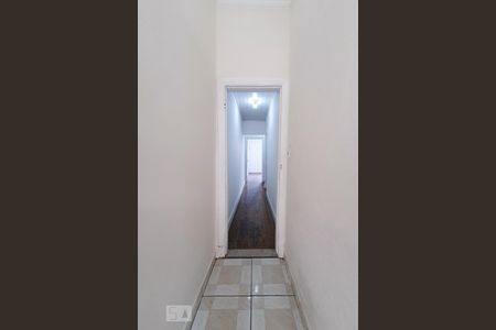 Corredor de casa para alugar com 2 quartos, 90m² em Vila Pompéia, São Paulo