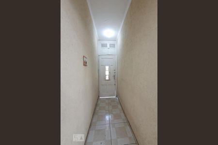 Entrada de casa para alugar com 2 quartos, 90m² em Vila Pompéia, São Paulo