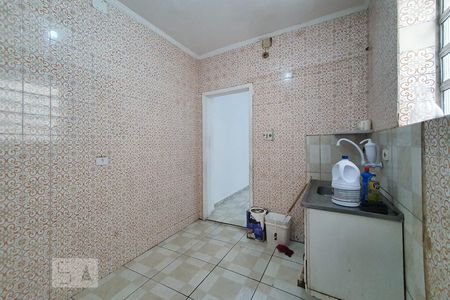 Cozinha de casa para alugar com 2 quartos, 90m² em Vila Pompéia, São Paulo