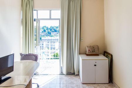 Quarto 2 de apartamento à venda com 3 quartos, 140m² em Jardim Guanabara, Rio de Janeiro