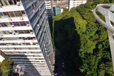 Vista do Quarto 1 de apartamento para alugar com 3 quartos, 94m² em Botafogo, Rio de Janeiro