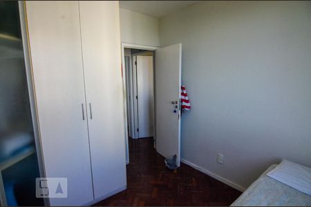 Quarto 1 de apartamento para alugar com 3 quartos, 94m² em Botafogo, Rio de Janeiro